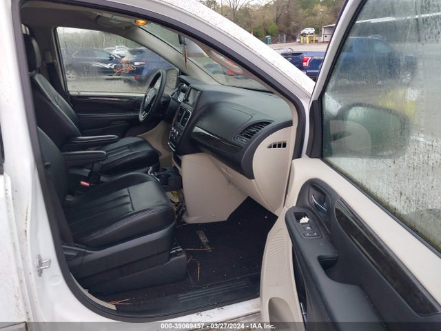 2C4RDGBG6HR855785 Dodge Grand Caravan Se