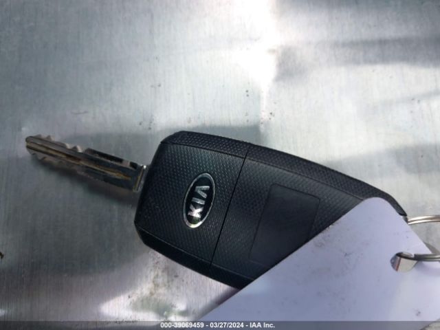 KNAFX4A87F5271373 KIA FORTE EX