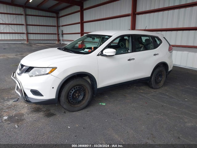 Nissan ROGUE S 2015 KNMAT2MV9FP566252 Image 2