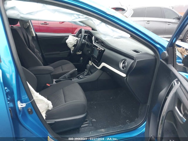 Toyota COROLLA IM 2017 JTNKARJE5HJ551143 Image 5