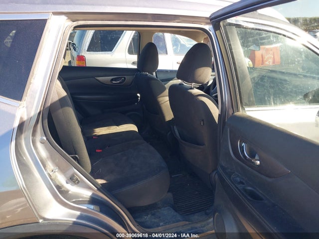 Nissan ROGUE S 2016 KNMAT2MTXGP609299 Image 8