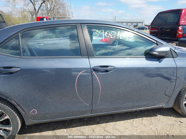 Toyota COROLLA SE 2017 5YFBURHE3HP678616 Image 14