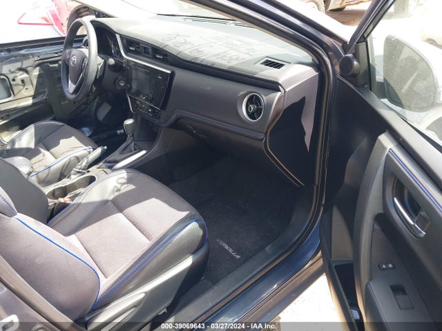 Toyota COROLLA SE 2017 5YFBURHE3HP678616 Image 5