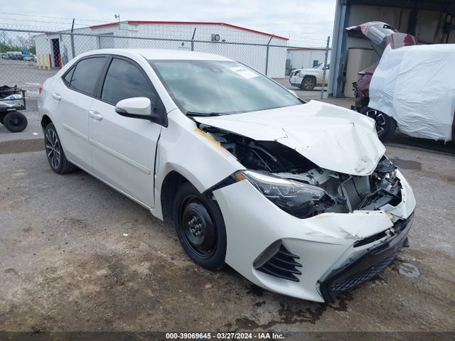 Toyota COROLLA SE 2017 5YFBURHE1HP591166 главное изображение