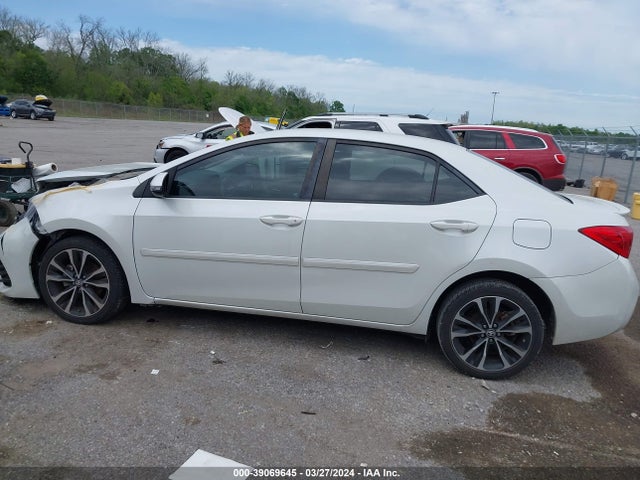 Toyota COROLLA SE 2017 5YFBURHE1HP591166 Image 14