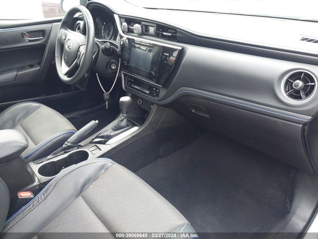 Toyota COROLLA SE 2017 5YFBURHE1HP591166 Image 5