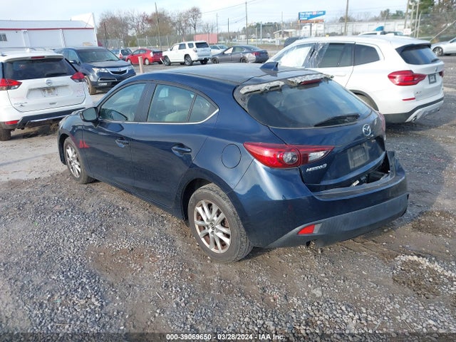 3MZBM1L79FM168900 Mazda Mazda3 I Touring