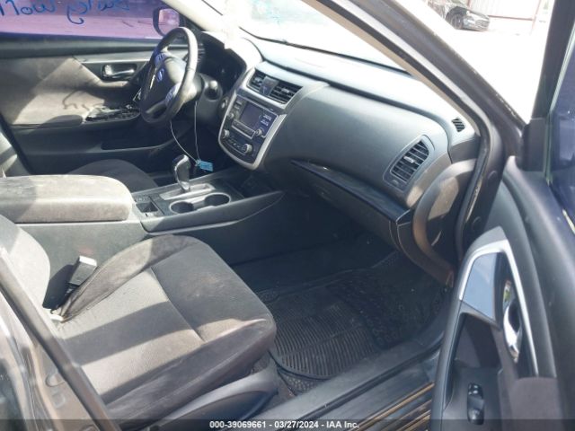 1N4AL3AP2HC215467 Nissan Altima 2.5 Sl