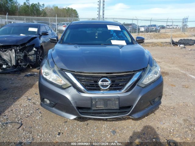 1N4AL3AP2HC215467 Nissan Altima 2.5 Sl