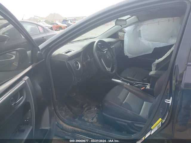 Toyota COROLLA LE 2018 5YFBURHE7JP755395 Image 5