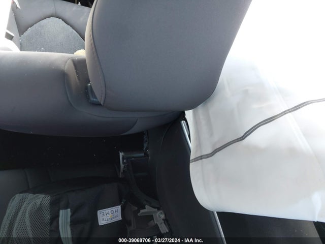 Toyota CAMRY L 2019 4T1B11HK0KU785614 Image 5