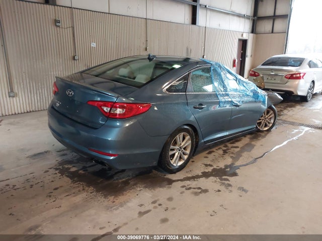 Hyundai SONATA SE 2017 5NPE24AF4HH490337 Image 4