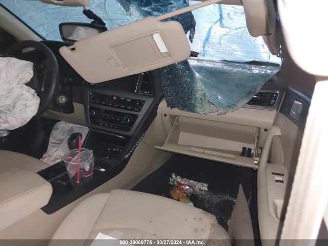 Hyundai SONATA SE 2017 5NPE24AF4HH490337 Image 5