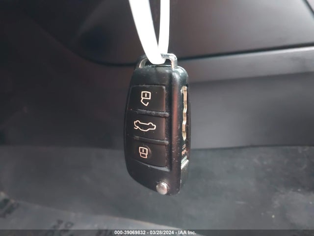 Audi A3 2.0t Premium 2015 WAUEFGFF4F1003847 Image 11