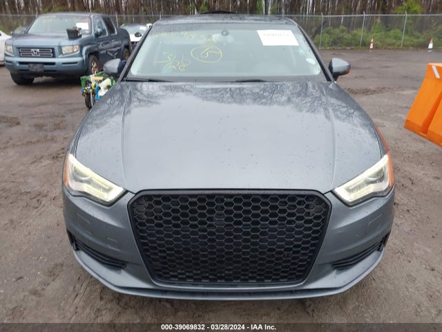 Audi A3 2.0t Premium 2015 WAUEFGFF4F1003847 Image 13