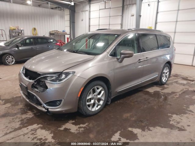 2C4RC1EG7JR166839 Chrysler Pacifica Touring L Plus