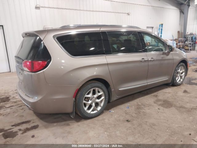 2C4RC1EG7JR166839 Chrysler Pacifica Touring L Plus