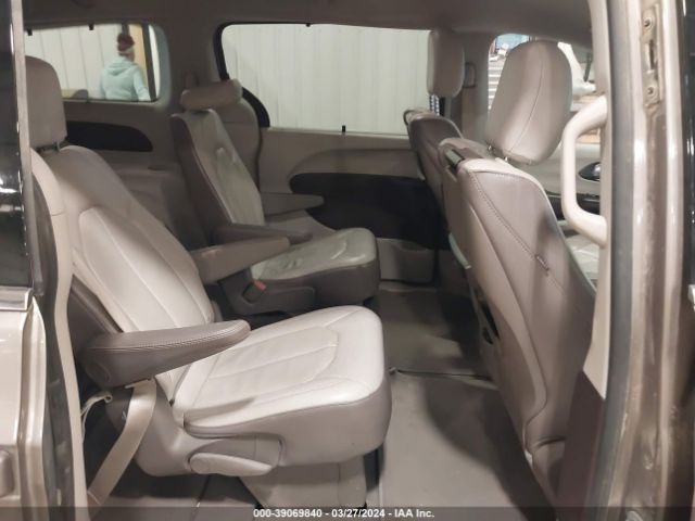 2C4RC1EG7JR166839 Chrysler Pacifica Touring L Plus