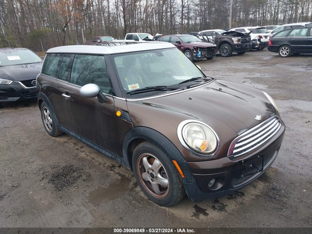 2008 MINI COOPER CLUBMAN WMWML33548TJ47222 Photo 0