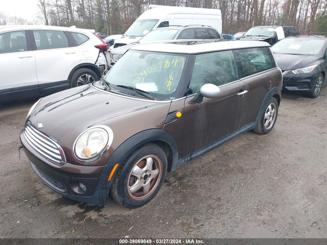 2008 MINI COOPER CLUBMAN WMWML33548TJ47222 Photo 1