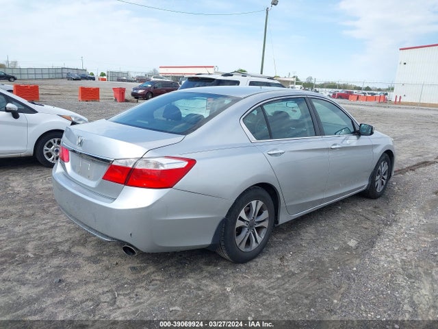 Honda ACCORD LX 2015 1HGCR2F32FA109502 Image 4