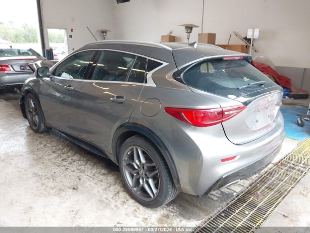 SJKCH5CP4HA030651 Infiniti Qx30 Premium