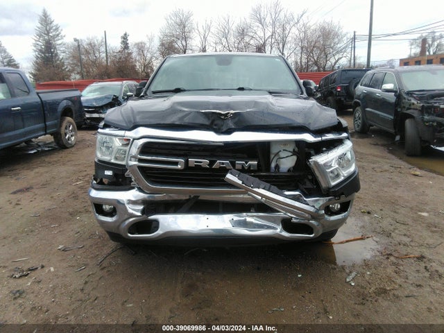 1C6SRFBTXKN647818 RAM 1500 Big Horn/lone Star Quad Cab 4x4 6'4 Box