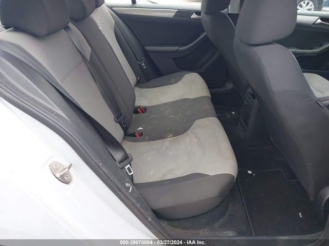 3VW2B7AJ9HM397166 Volkswagen Jetta 1.4t S