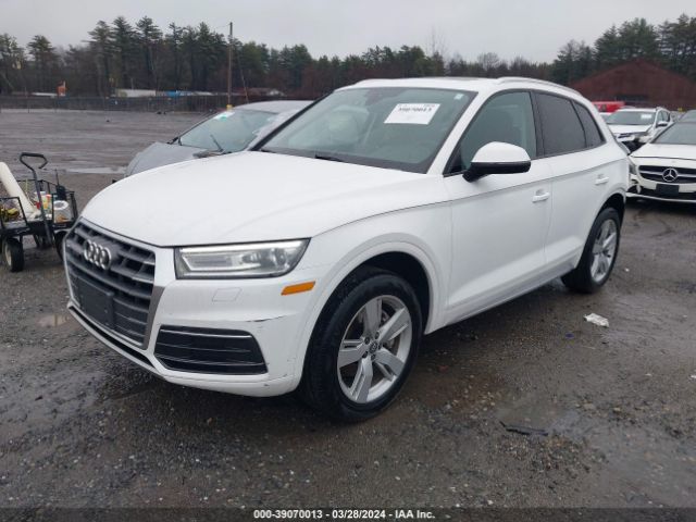 WA1ANAFY2J2009193 Audi Q5 2.0t Premium/2.0t Tech Premium