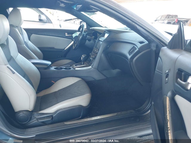 Hyundai Genesis 3.8 Base 2015 KMHHT6KJ5FU125723 Image 5
