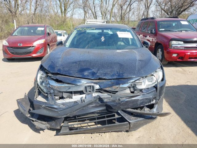 19XFC2F78JE033158 Honda CIVIC EX
