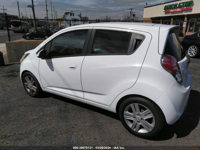 Chevrolet Spark Ls Auto 2014 KL8CB6S98EC487999 Image 3