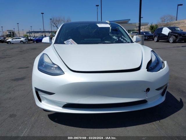 5YJ3E1EA3JF019716 Tesla Model 3 Long Range/mid Range