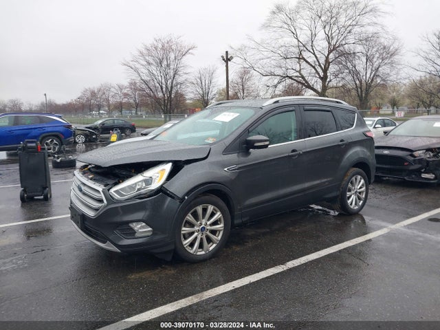 Ford Escape Titanium 2017 1FMCU9J9XHUF09340 Image 2