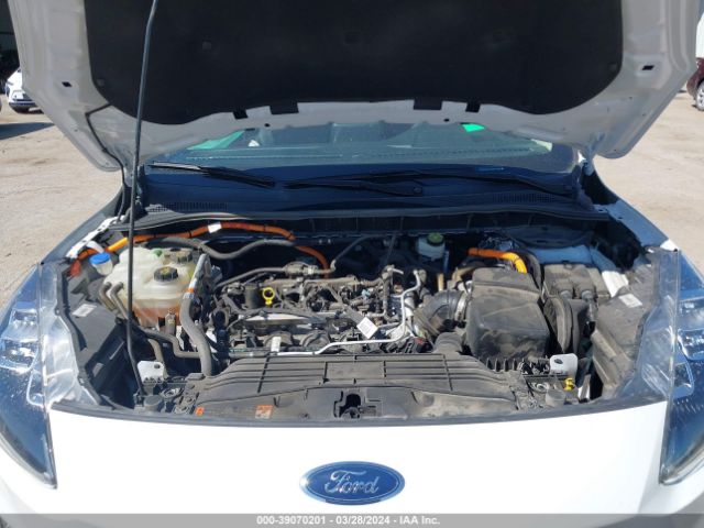 1FMCU0DZ9LUC38092 Ford Escape Titanium Hybrid