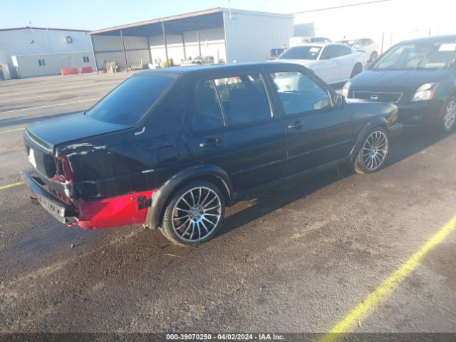 1992 VOLKSWAGEN JETTA 3VWRK21G4NM024151 Photo 3