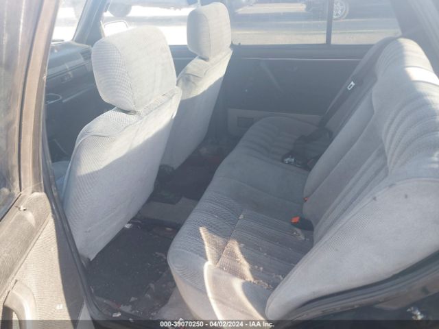 1992 VOLKSWAGEN JETTA 3VWRK21G4NM024151 Photo 7