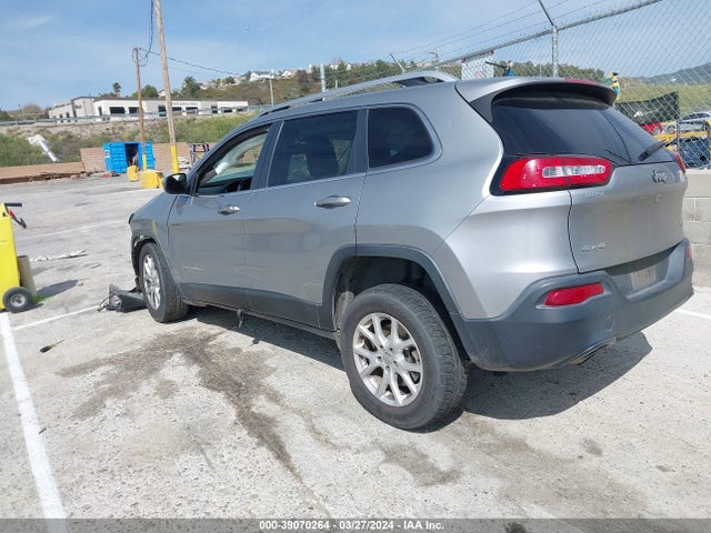 Jeep Cherokee Latitude 2016 1C4PJMCB0GW218317 Image 3