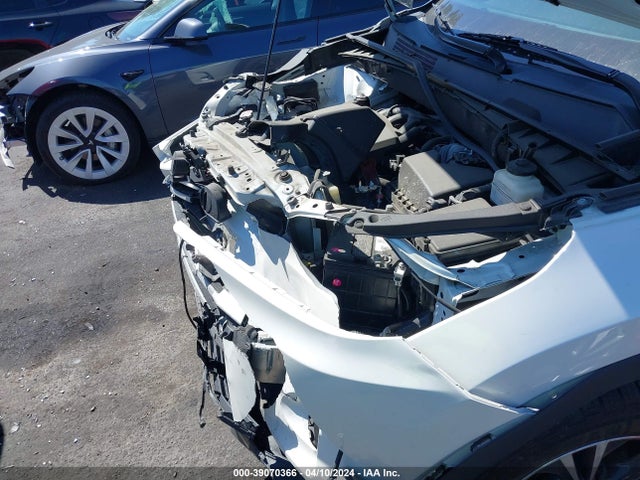 Toyota Highlander Le Plus 2018 5TDBZRFH5JS862189 Image 18