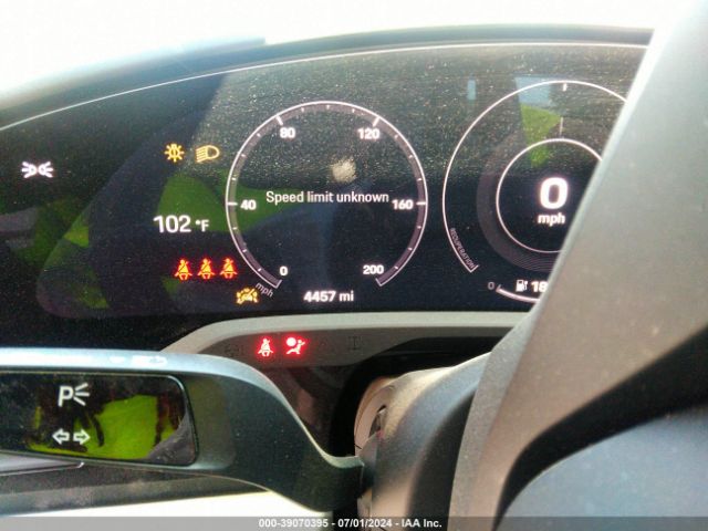 WP0AB2Y1XPSA36285 Porsche TAYCAN 4S