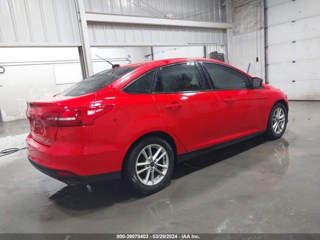 Ford FOCUS SE 2016 1FADP3F24GL395791 Image 4