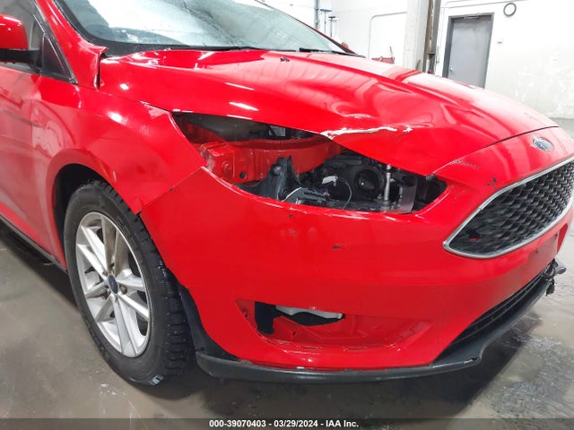 Ford FOCUS SE 2016 1FADP3F24GL395791 Image 6