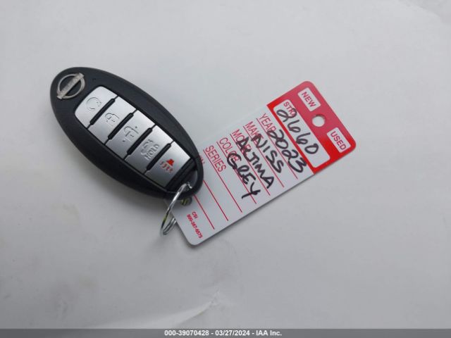 1N4BL4DW9PN381307 Nissan Altima Sv Intelligent Awd