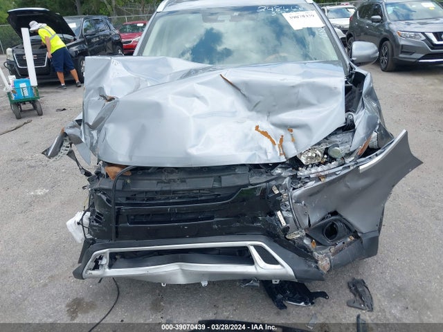 Mitsubishi Outlander Se 2.4 2020 JA4AD3A35LZ020743 Image 12