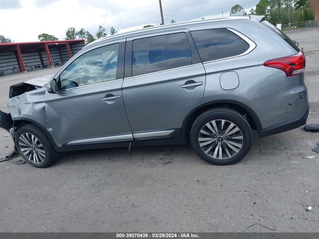 Mitsubishi Outlander Se 2.4 2020 JA4AD3A35LZ020743 Image 14