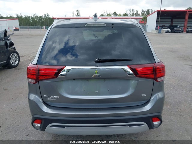 Mitsubishi Outlander Se 2.4 2020 JA4AD3A35LZ020743 Image 16