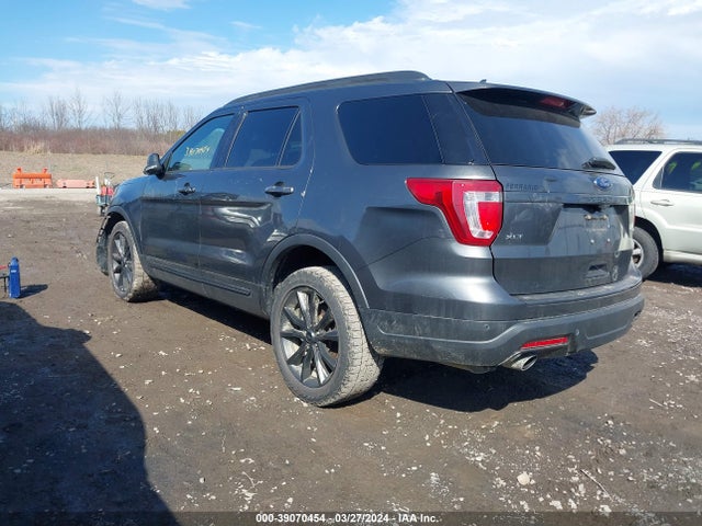 Ford EXPLORER XLT 2018 1FM5K8DH1JGC61169 Image 3
