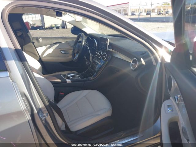 55SWF4KB7FU008667 Mercedes-Benz C 300 4matic/luxury 4matic/sport 4matic