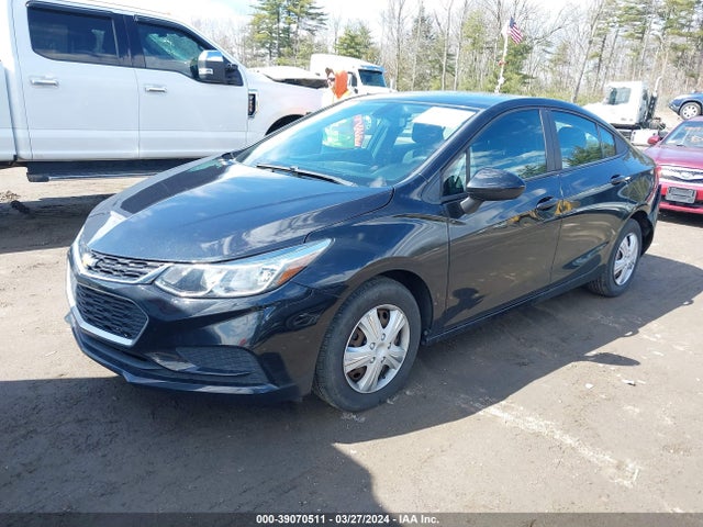 Chevrolet Cruze Ls Auto 2017 1G1BC5SM1H7148361 Image 2