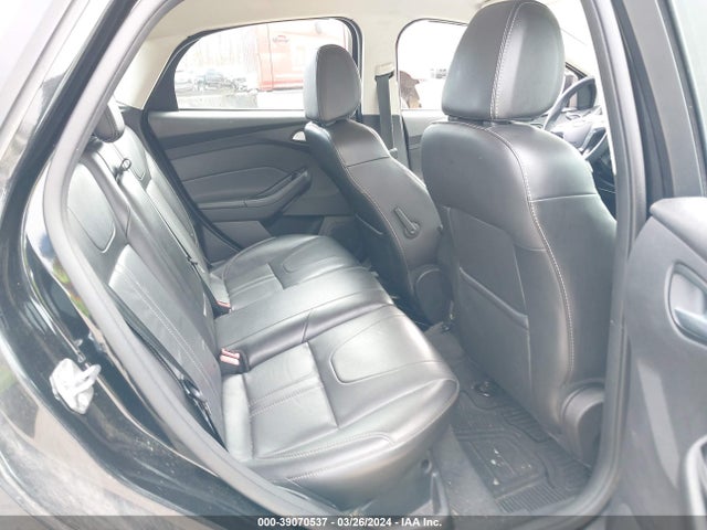 Ford FOCUS SE 2014 1FADP3K27EL383427 Image 8